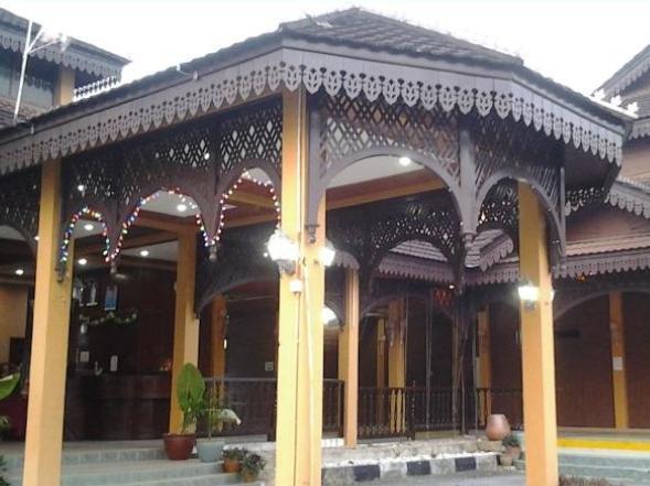 Green Village Pasir Salak Eco River Resort Kampung Gajah  المظهر الخارجي الصورة