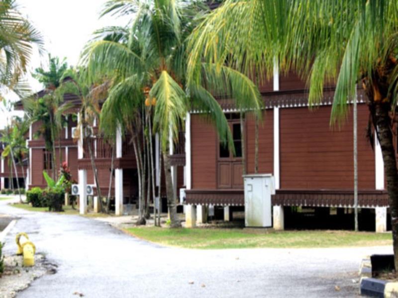 Green Village Pasir Salak Eco River Resort Kampung Gajah  المظهر الخارجي الصورة