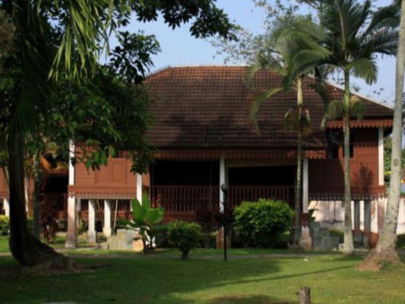 Green Village Pasir Salak Eco River Resort Kampung Gajah  المظهر الخارجي الصورة